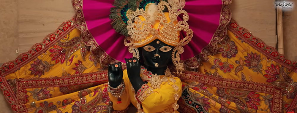 Dilbar Humara Banke Bihari Lyrics in Hindi and English by Gaurav Krishna Goswami Ji Dilbar Humara Banke Bihari Lyrics